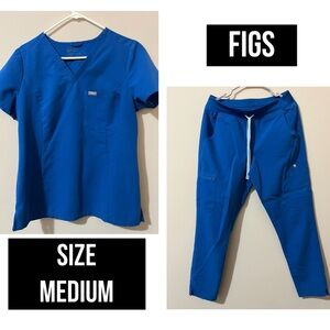 Figs Vibrant Blue Scrub Set